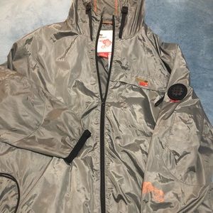 Fully packable Outerwear windbreaker